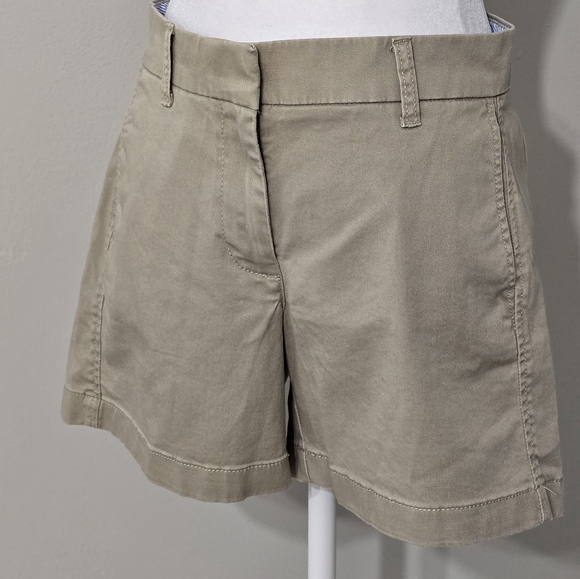 NWT J. Crew 5" Stretch Chino Khaki Short Women's Size 4 - Picture 2 of 13